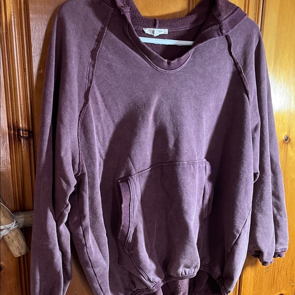 Easel Maroon Hoodie - Picture 3 of 5